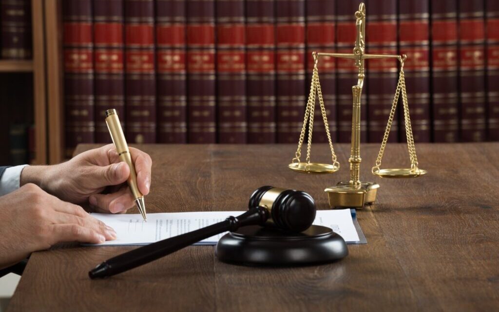 Bombay HC Clarifies Validity of Entertainment Duty on Online Ticket Convenience Fees